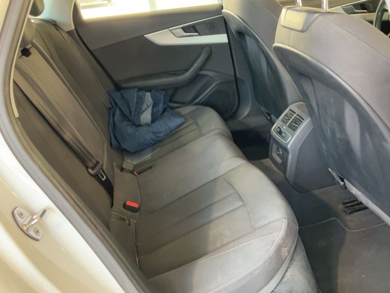 Audi A4 2.0 TDI Sport 2016 – снимка 19