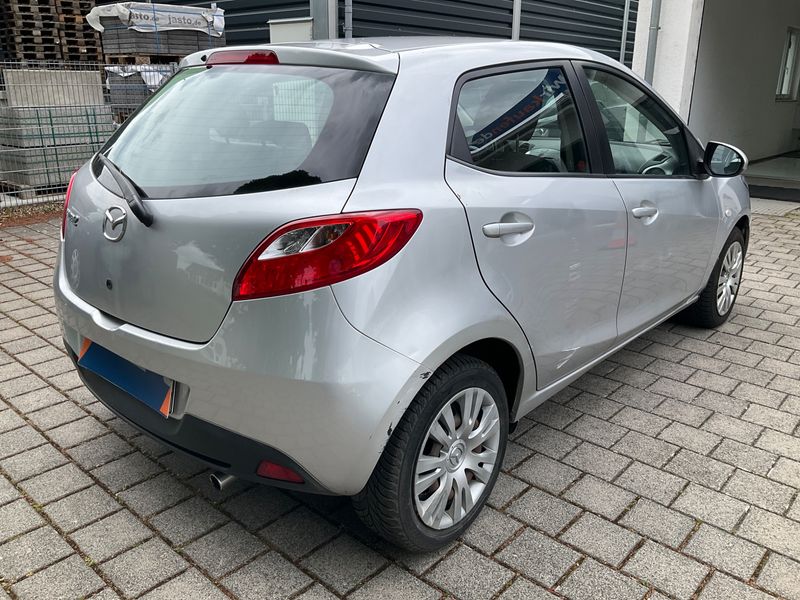 Mazda 2 1.3 Impression 2009 – снимка 2