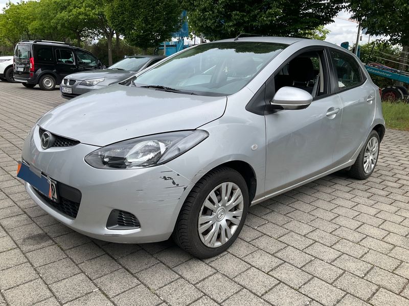 Mazda 2 1.3 Impression 2009 – снимка 1