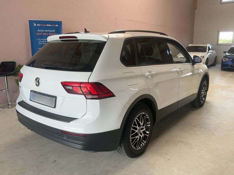 Volkswagen Tiguan 2.0 TDI Trendline BlueMotion Tech 2017 – снимка 8
