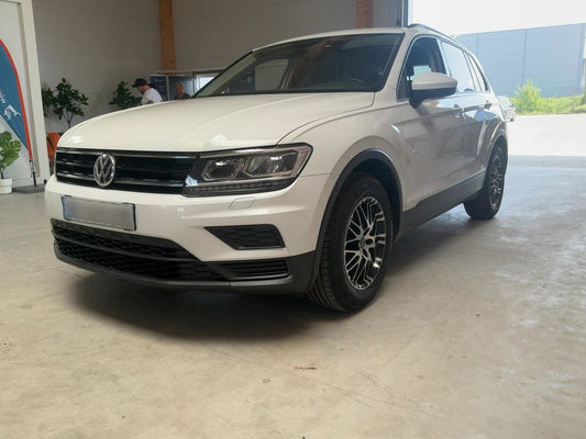 Volkswagen Tiguan 2.0 TDI Trendline BlueMotion Tech 2017 – снимка 1