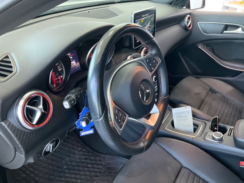 Mercedes-Benz A-Klasse A 200 CDI 4Matic AMG Sport 2016 – снимка 22