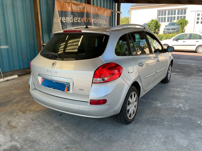 Renault Clio 1.5 dCi Dynamique 2009 – снимка 2