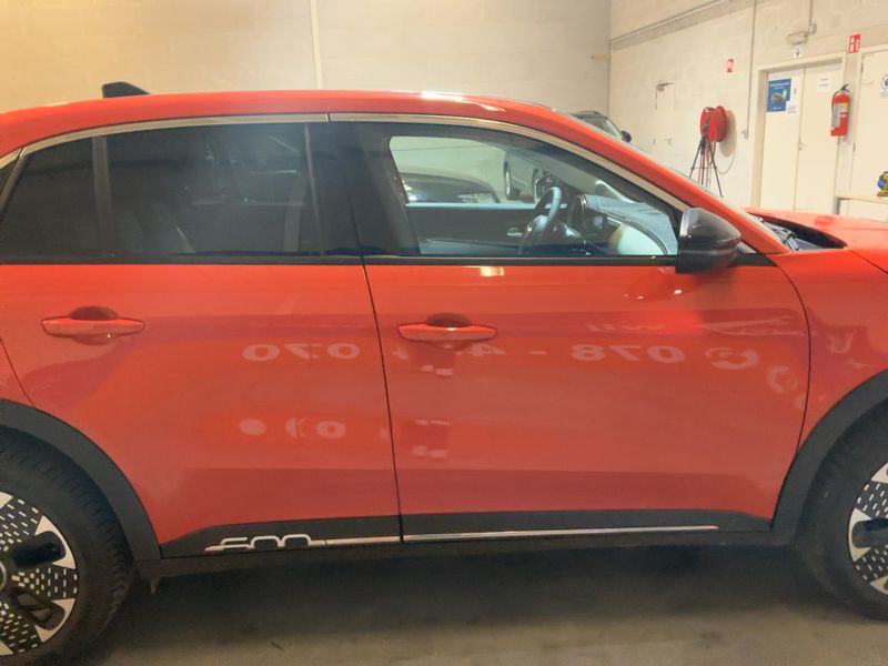 Fiat 600 1.2 Mild-Hybrid La Prima 2025 – снимка 10