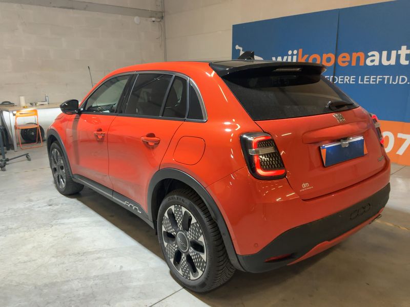 Fiat 600 1.2 Mild-Hybrid La Prima 2025 – снимка 6