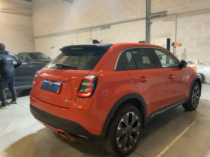 Fiat 600 1.2 Mild-Hybrid La Prima 2025 – снимка 8