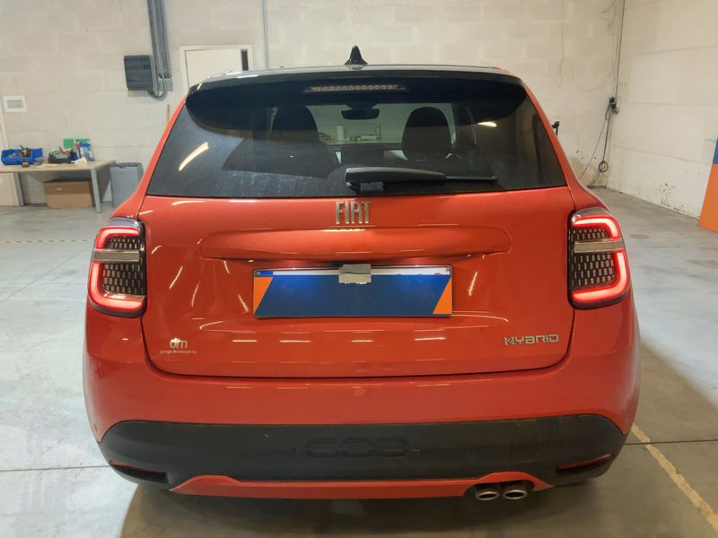 Fiat 600 1.2 Mild-Hybrid La Prima 2025 – снимка 7