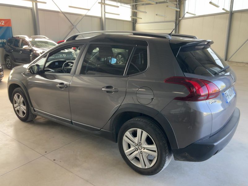 Peugeot 2008 1.2 PureTech Signature 2019 – снимка 6