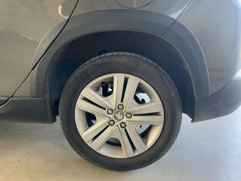 Peugeot 2008 1.2 PureTech Signature 2019 – снимка 5
