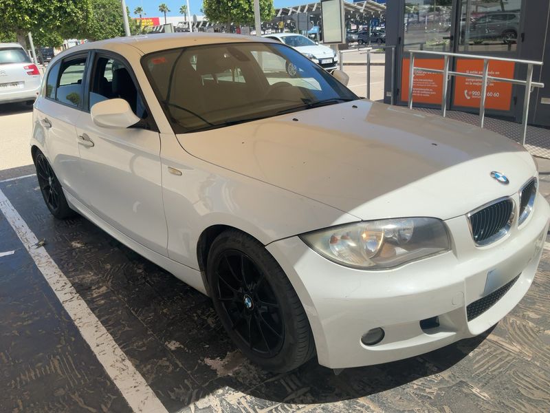 BMW 1er 120d 2010 – снимка 12