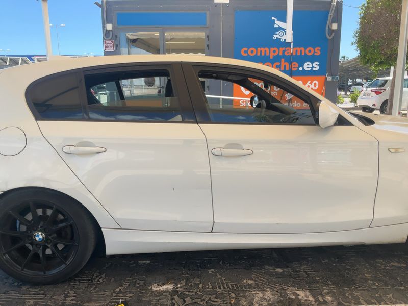 BMW 1er 120d 2010 – снимка 10
