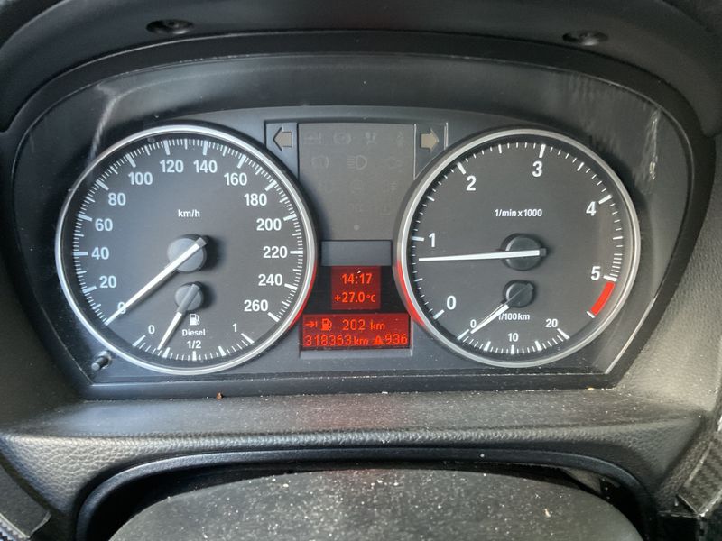 BMW 3er 318d 2010 – снимка 4