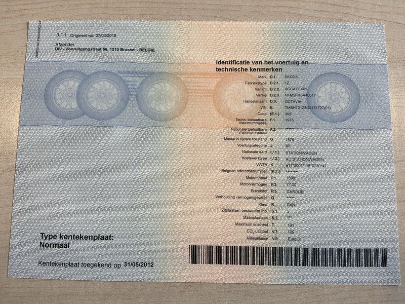 Skoda Octavia 1.6 TDI Ambition 2013 – снимка 20