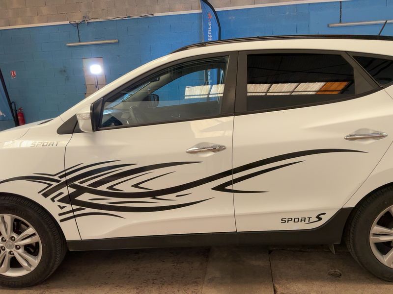 Hyundai ix35 1.7 CRDi Comfort 2WD 2010 – снимка 4