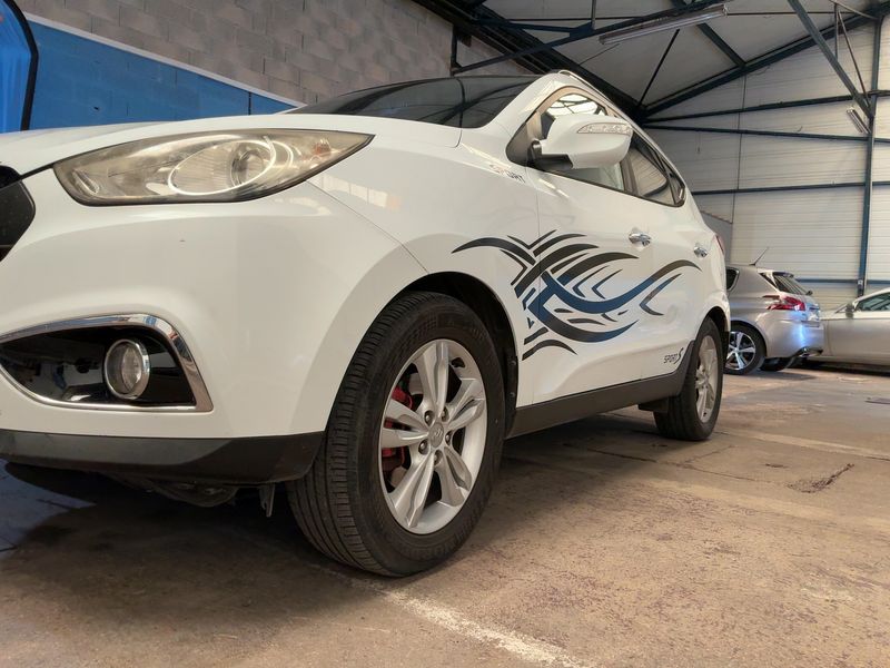 Hyundai ix35 1.7 CRDi Comfort 2WD 2010 – снимка 2