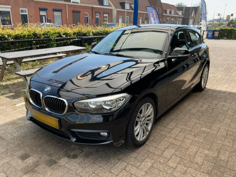 BMW 1er 118i 2017 – снимка 1