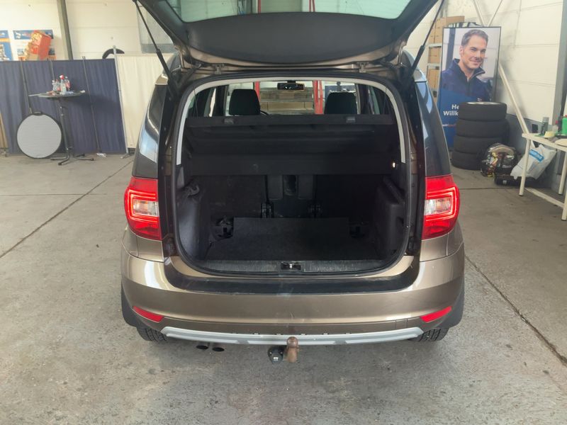 Skoda Yeti 2.0 TDI Elegance 4x4 2014 – снимка 15