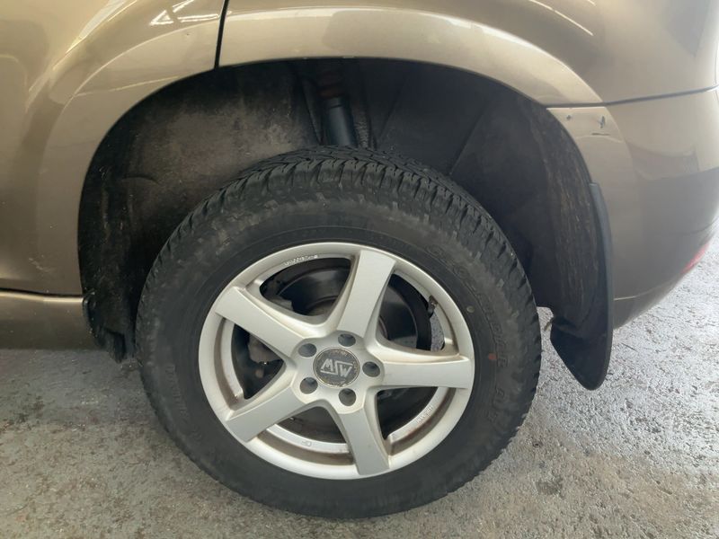 Skoda Yeti 2.0 TDI Elegance 4x4 2014 – снимка 5