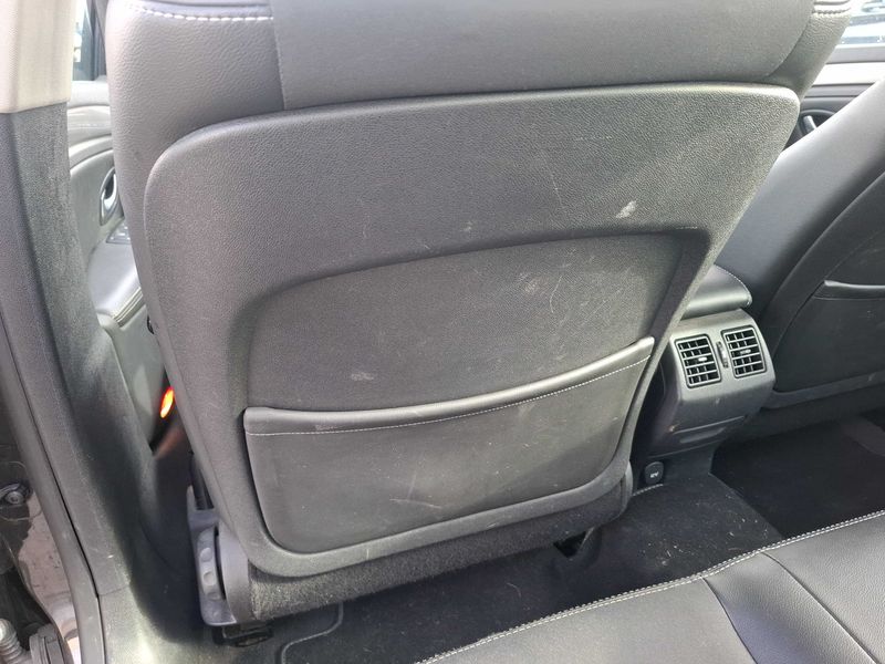 Renault Laguna 1.5 dCi Black Edition 2011 – снимка 54