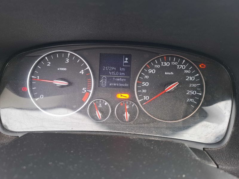 Renault Laguna 1.5 dCi Black Edition 2011 – снимка 48