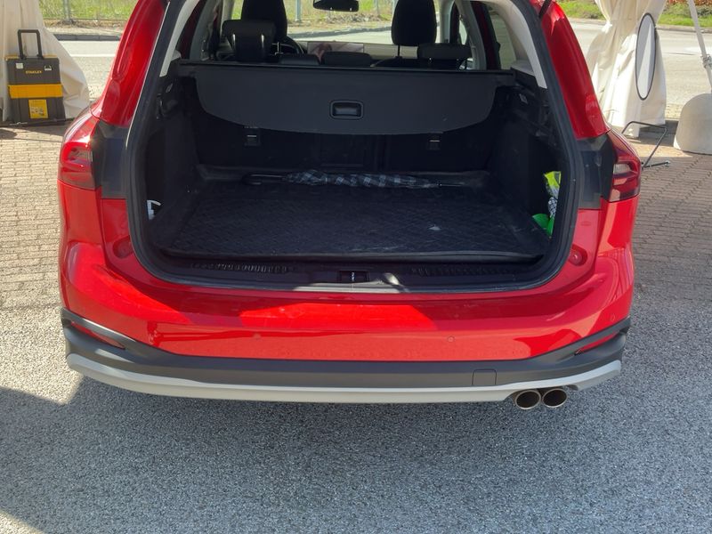 Ford Focus 1.0 EcoBoost Mild-Hybrid Active X 2023 – снимка 15