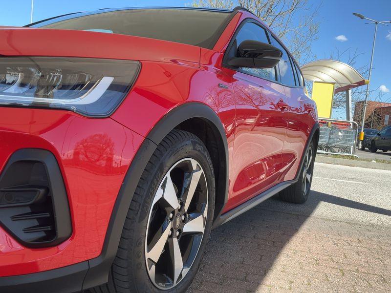 Ford Focus 1.0 EcoBoost Mild-Hybrid Active X 2023 – снимка 2