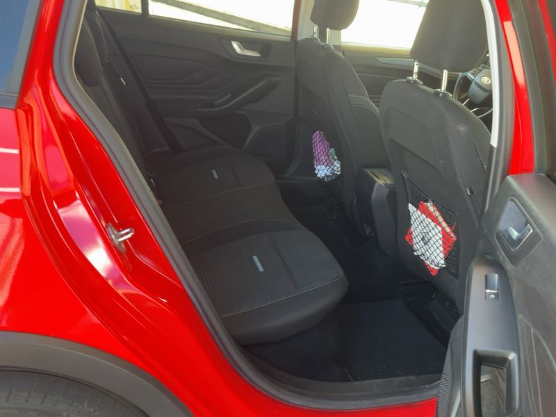 Ford Focus 1.0 EcoBoost Mild-Hybrid Active X 2023 – снимка 19