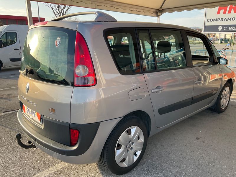 Renault Espace 2.2 dCi Expression 2004 – снимка 2