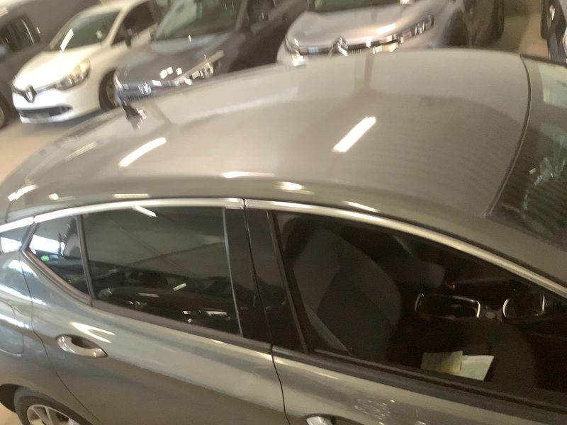 Opel Astra 1.2 Turbo Elegance Start/Stop 2019 – снимка 13