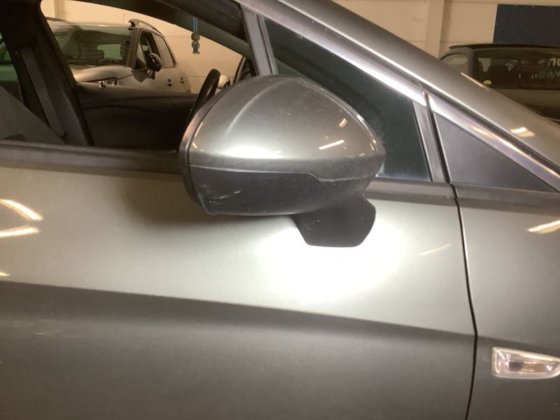 Opel Astra 1.2 Turbo Elegance Start/Stop 2019 – снимка 23