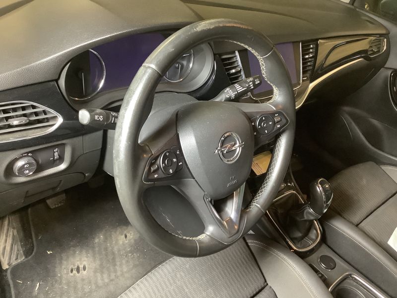 Opel Astra 1.2 Turbo Elegance Start/Stop 2019 – снимка 32