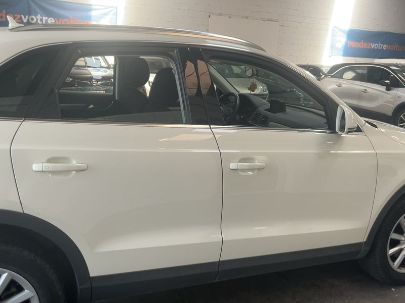 Audi Q3 2.0 TDI Ambiente 2012 – снимка 10