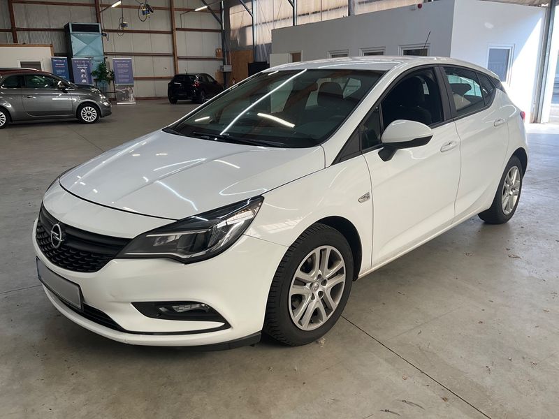 Opel Astra 1.0 Turbo Selection Start/Stop 2015 – снимка 1