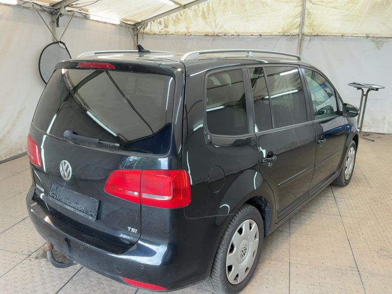 Volkswagen Touran 1.4 TSI Match 2012 – снимка 8