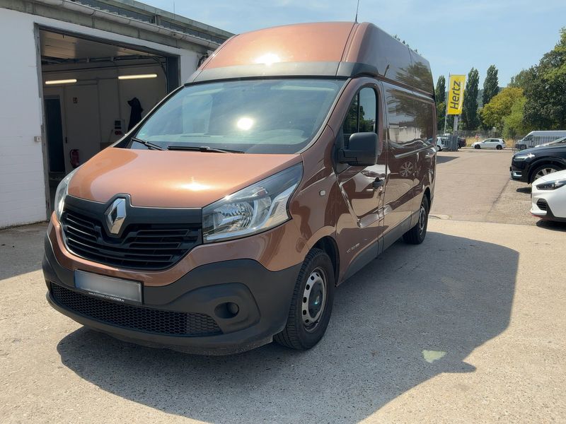 Renault Trafic 1.6 dCi Energy L2H2 2,9t Komfort 2016 – снимка 2