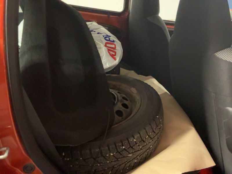 Toyota Aygo 1.0 City 2012 – снимка 20