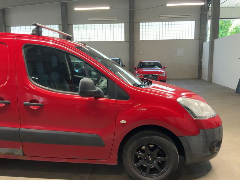 Citroen Berlingo 1.6 HDi Niveau B L2 2012 – снимка 12
