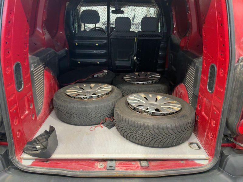 Citroen Berlingo 1.6 HDi Niveau B L2 2012 – снимка 16