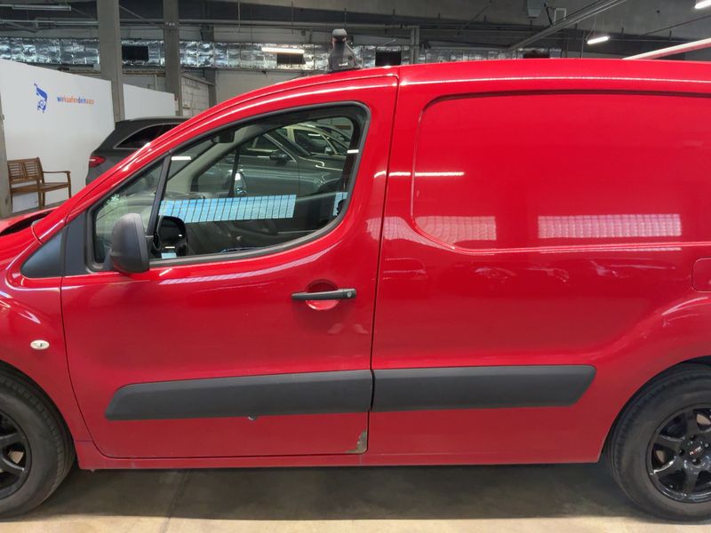 Citroen Berlingo 1.6 HDi Niveau B L2 2012 – снимка 4