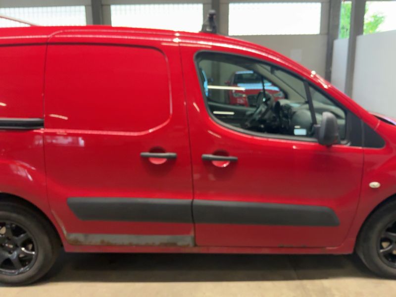Citroen Berlingo 1.6 HDi Niveau B L2 2012 – снимка 10