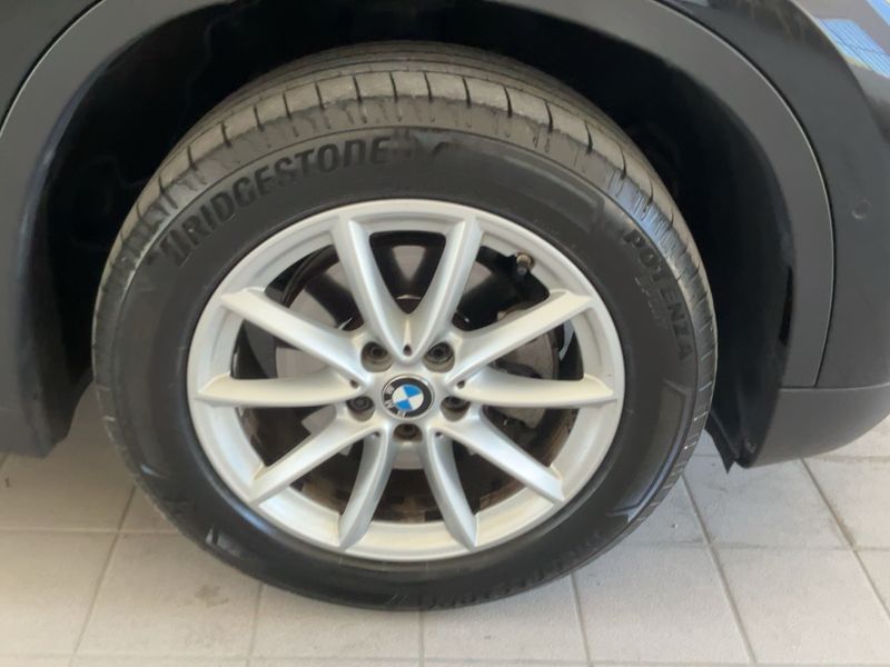 BMW X1 sDrive 18d Advantage 2017 – снимка 11