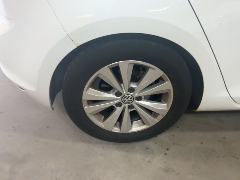 Volkswagen Golf VII 1.6 TDI Comfortline BlueMotion Tech 2014 – снимка 9