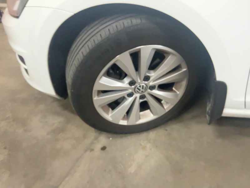 Volkswagen Golf VII 1.6 TDI Comfortline BlueMotion Tech 2014 – снимка 3
