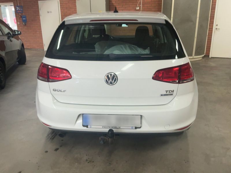 Volkswagen Golf VII 1.6 TDI Comfortline BlueMotion Tech 2014 – снимка 7