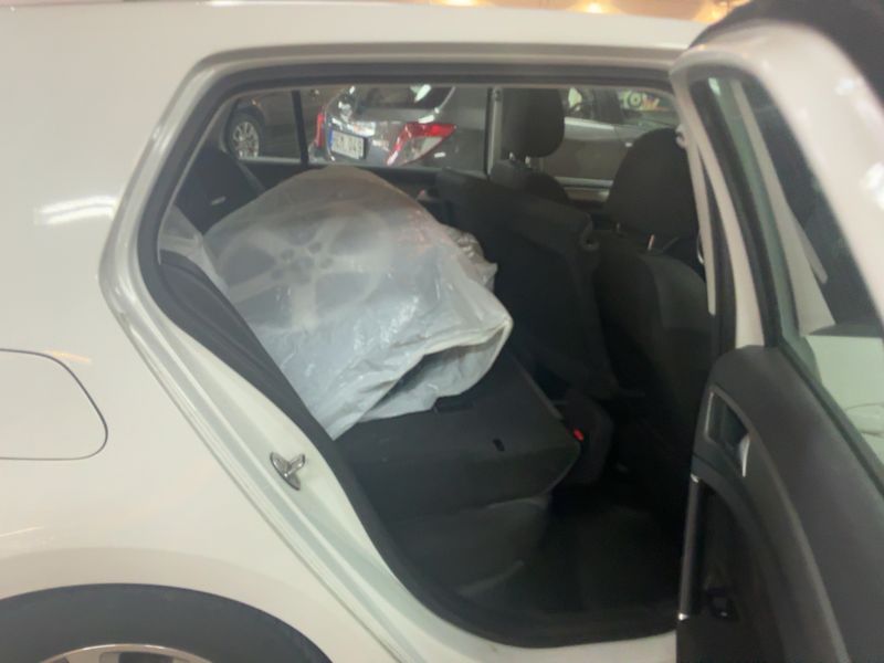 Volkswagen Golf VII 1.6 TDI Comfortline BlueMotion Tech 2014 – снимка 20
