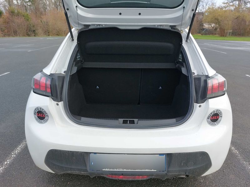 Peugeot 208 1.5 Blue-HDi Like 2021 – снимка 9