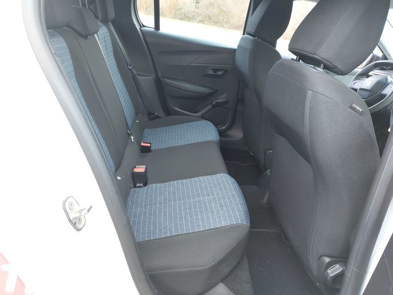 Peugeot 208 1.5 Blue-HDi Like 2021 – снимка 13