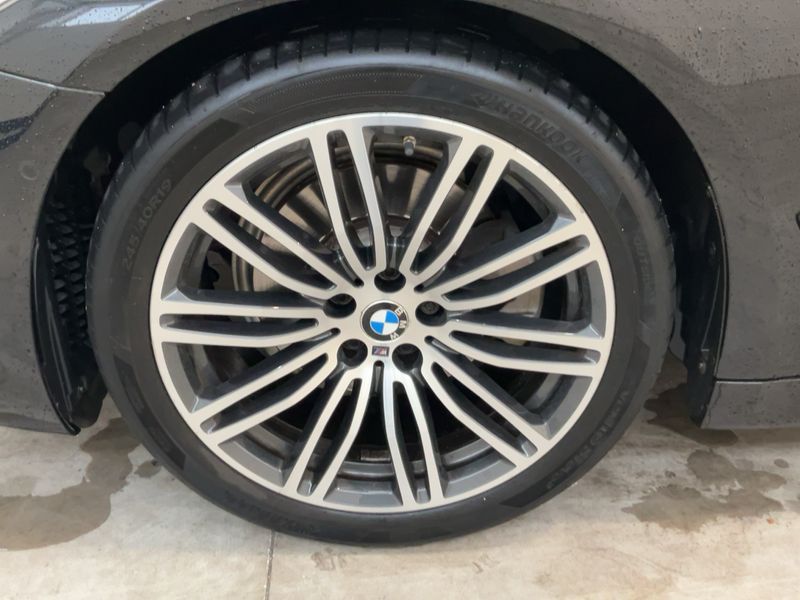 BMW 5er 520d Mild-Hybrid M Sport 2020 – снимка 3