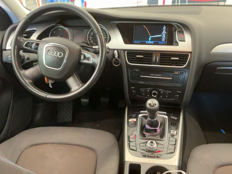 Audi A4 Allroad 2.0 TDI 2009 – снимка 12