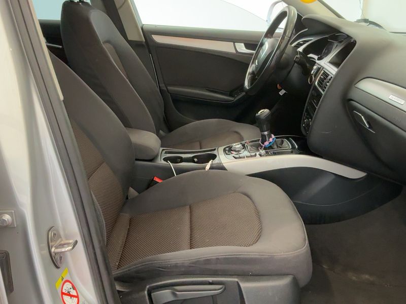 Audi A4 Allroad 2.0 TDI 2009 – снимка 11